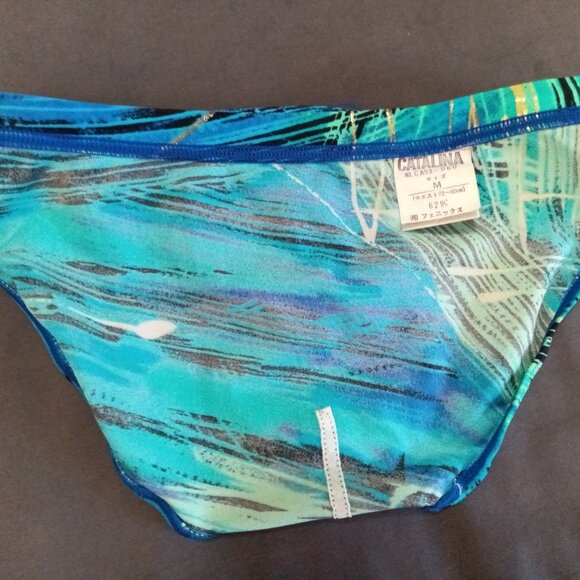 VINTAGE 1" SIDES CATALINA SWIM BRIEF, BLUE DESIGN, ASIAN SIZE "M" (Pre-Owned) - Picture 6 of 6